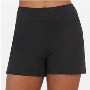 NWT Spanx XL 4" On-the-Go Shorts in Black